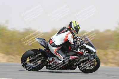 media/Mar-28-2022-Superbike Trackdays (Mon) [[b8603d0f67]]/Advanced Group (1pm-130pm)/Turn 9/